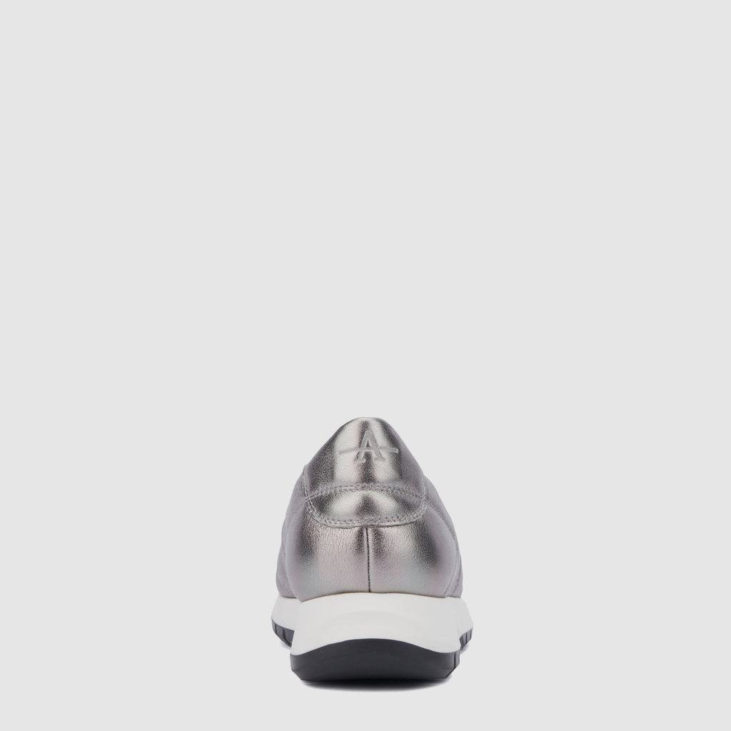 KATYA SLIP-ON SNEAKER