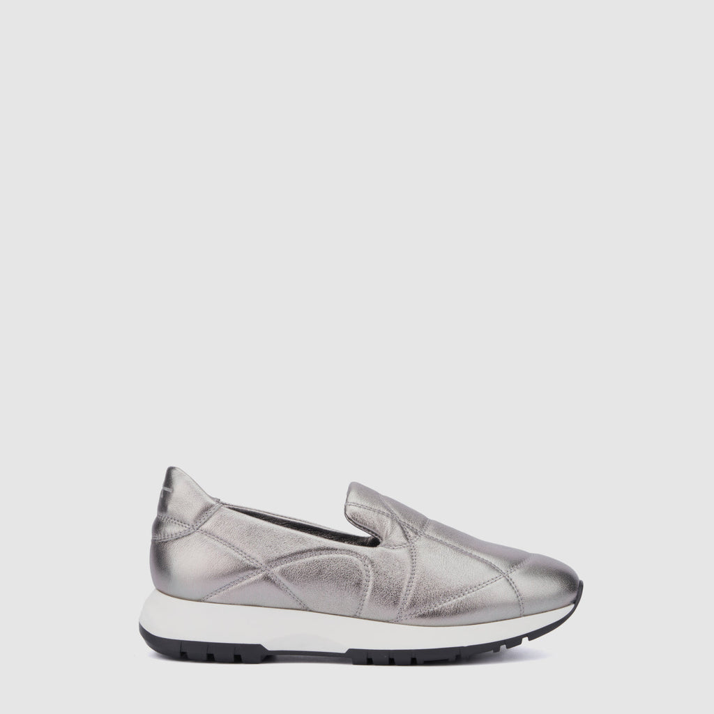 KATYA SLIP-ON SNEAKER