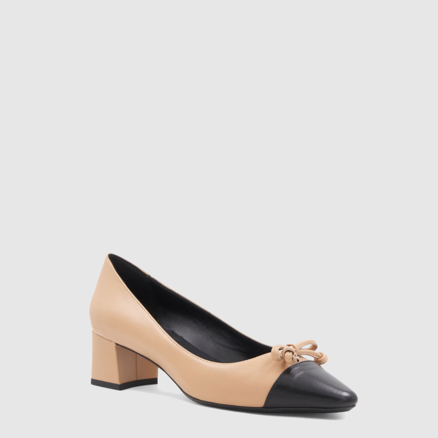 Palica pump in almond black leather with a bow at the cap toe, alternate view